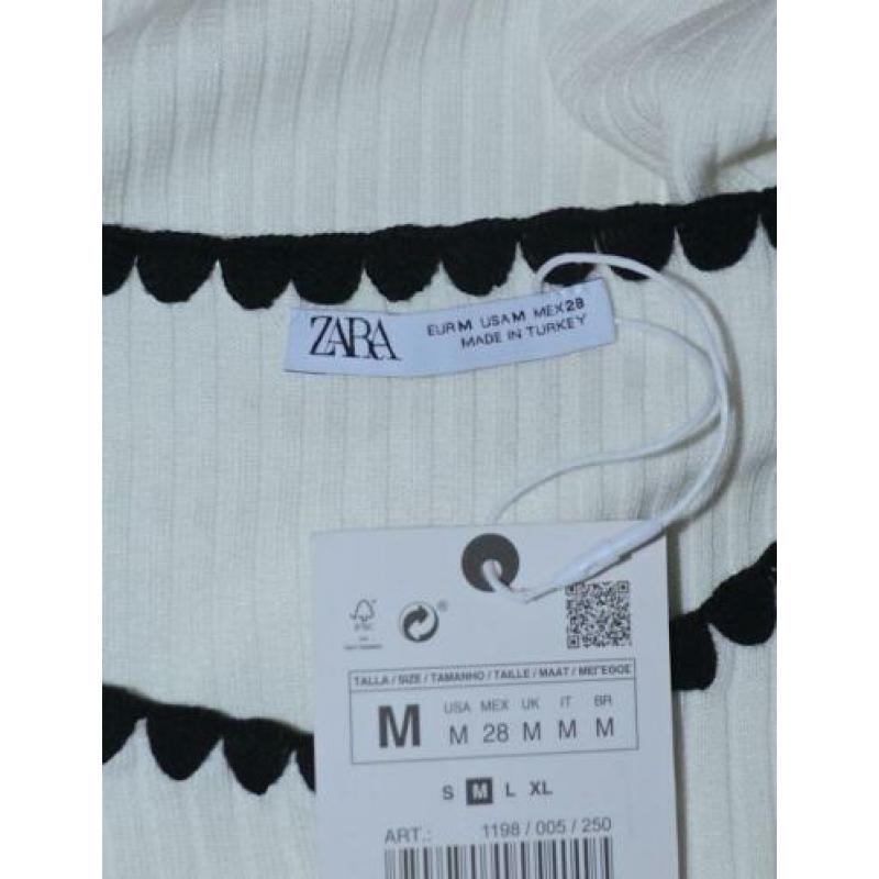 ZARA ribbel trui M zwarte accenten nieuw
