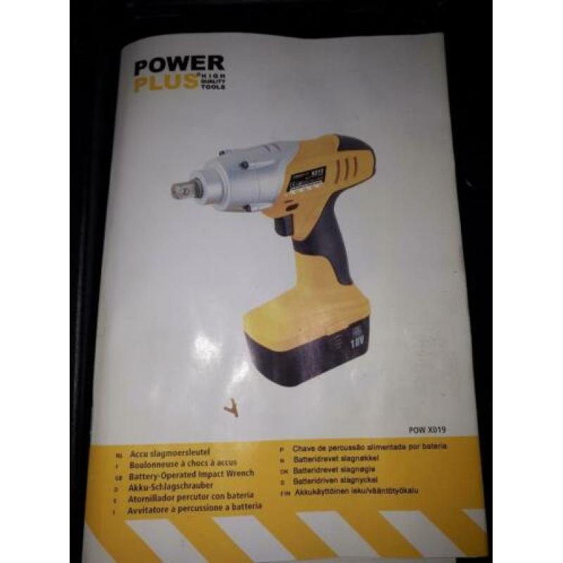 - slagmoersleutel accu powerplus x019 -