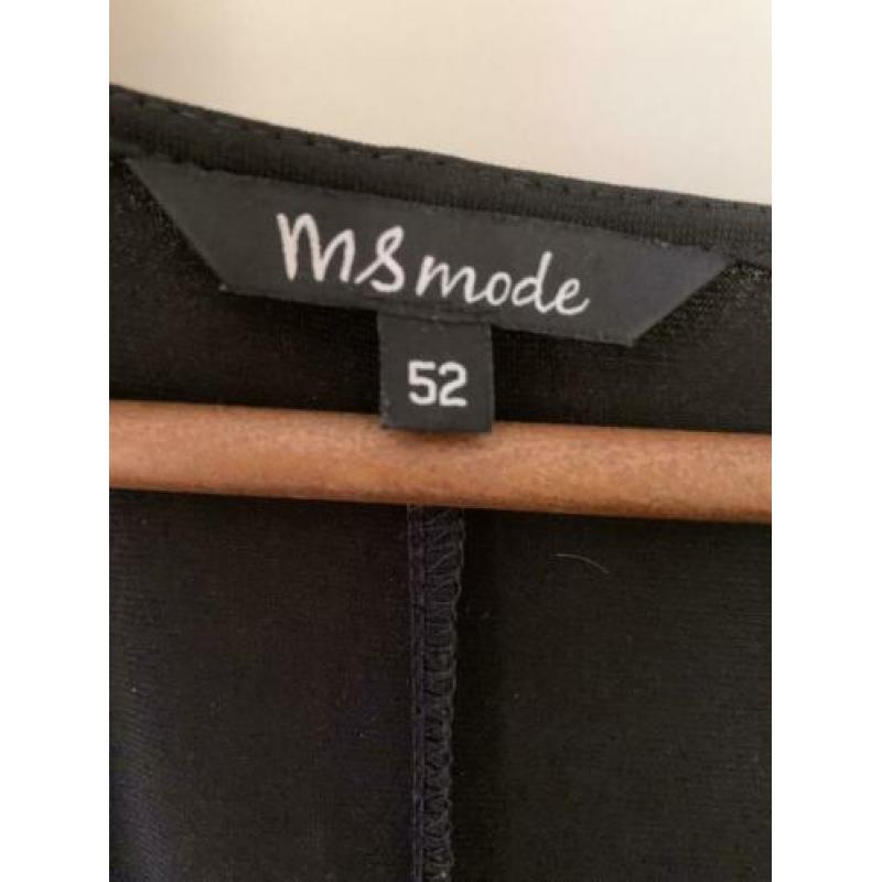 Tuniek maat 52