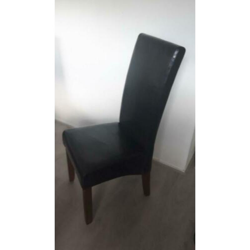 Eettafel met 4 stoelen