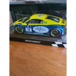 Minichamps Audi r8lms
