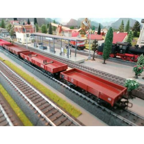 marklin wagons plat plus een rongenwagen