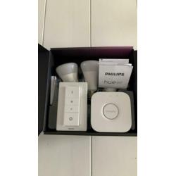 Hue Starterkit E27 color, met 3lampen, bridge en 2 dimmers