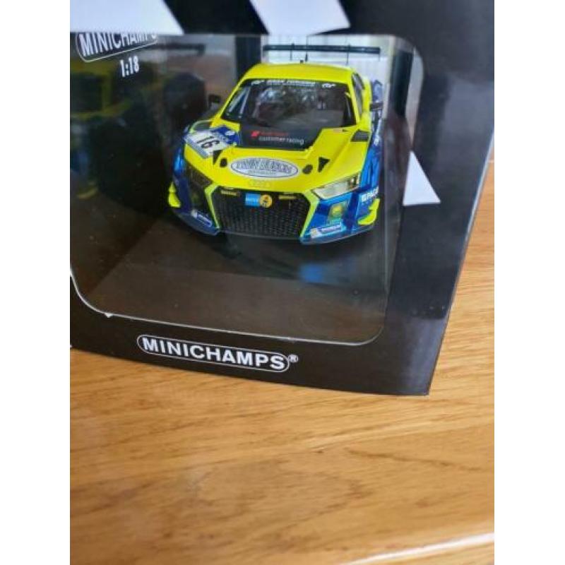 Minichamps Audi r8lms