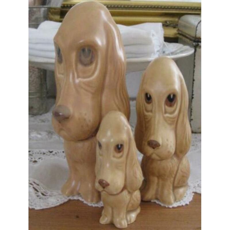 Brocante hondenbeelden