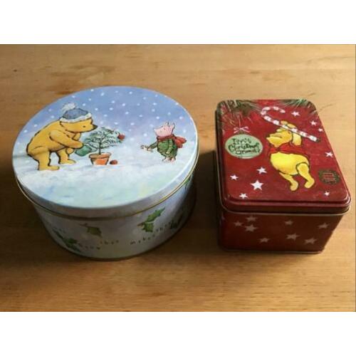 2 blikken Winnie the Pooh kerst koektrommel - blik - trommel
