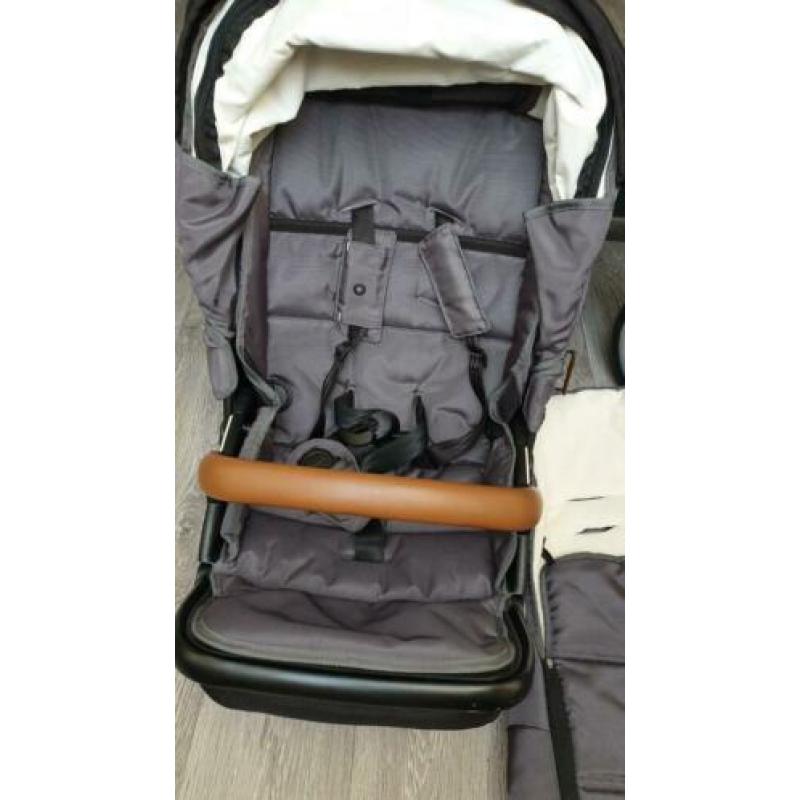 Mutsy EVO urban nomad grey