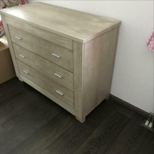 Kast en commode+ bijpassende plank