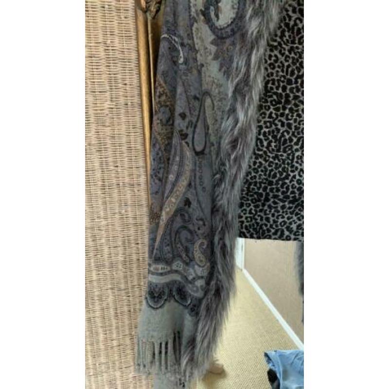 Omslagdoek Rino & Pelle dame bont print grijs poncho bont