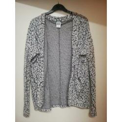Dameskleding Vest Trui Tshirt kleren. S/M 36/38 Bijna gratis