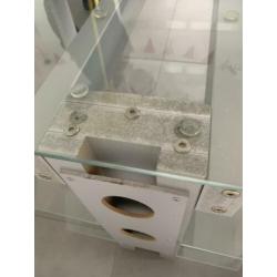 Moderne TV meubel glas GRATIS AF te halen