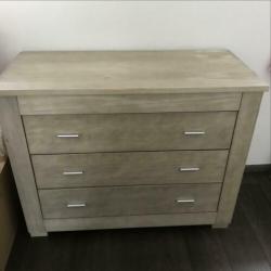 Kast en commode+ bijpassende plank