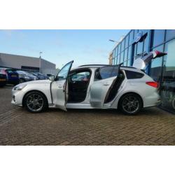 Ford Focus Wagon 1.0 EcoBoost ST Line Business 125PK Navi Pa