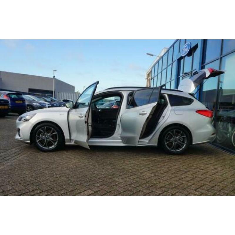 Ford Focus Wagon 1.0 EcoBoost ST Line Business 125PK Navi Pa