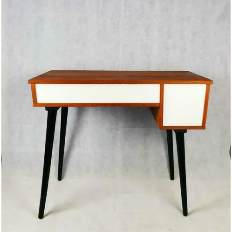 Vintage small writing desk/ dress table