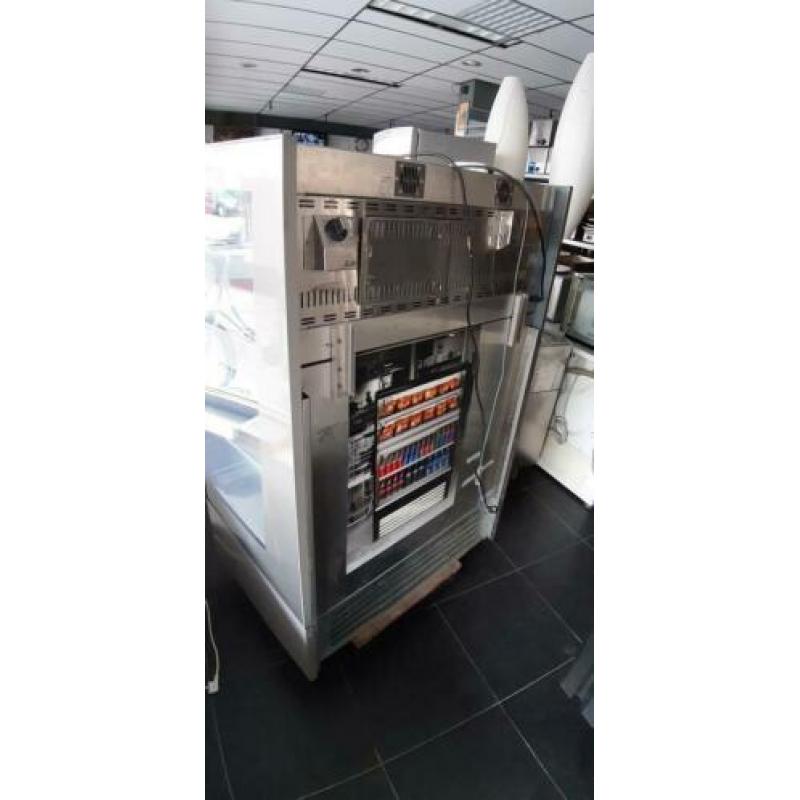 Warm en koud Wandkoeling display cabinet