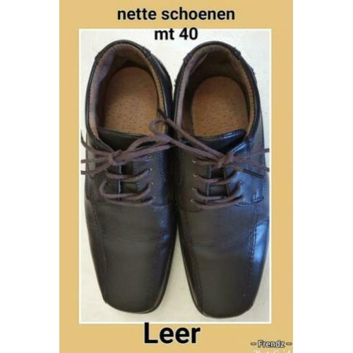 Nette heren schoenen 40 leer nieuwstaat