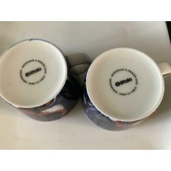 2 kopjes iittala serie Taika blauw