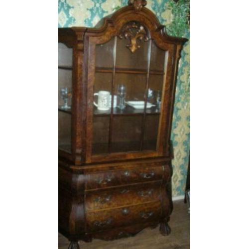 Oude Barok Vitrine Kast.