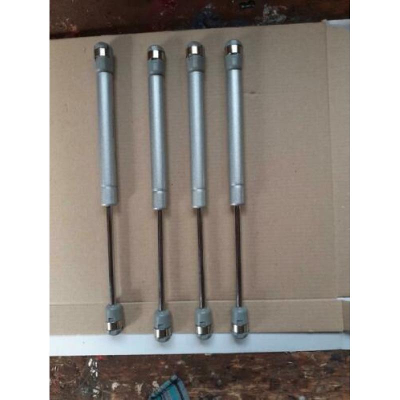 Gasveren drukken 10of 15 kg kliko