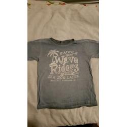 Selectie van t shirts en truien maat 122/128 diverse merken