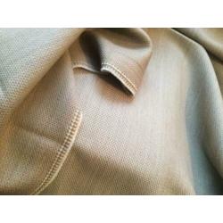 Meubelstof linnen beige lap is 2 meter 5 bij 1 meter 40
