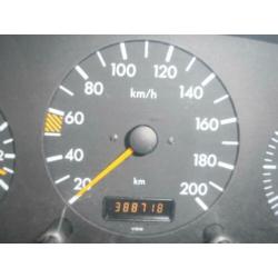 Mercedes-Benz 108 D 1998