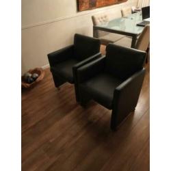 Leren stoelen