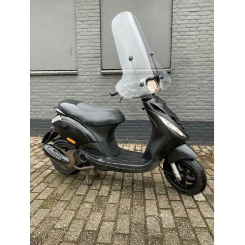 Piaggio zip 25km/snor 4takt 2015!!!!
