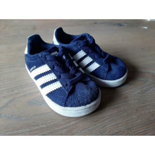 Adidas sneakers maat 19