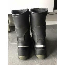 Motorlaarzen z.g.a.n, kleur zwart, merk Forma, maat 42