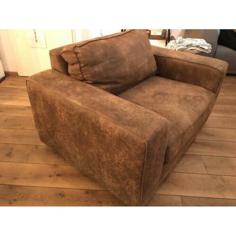 Loveseat