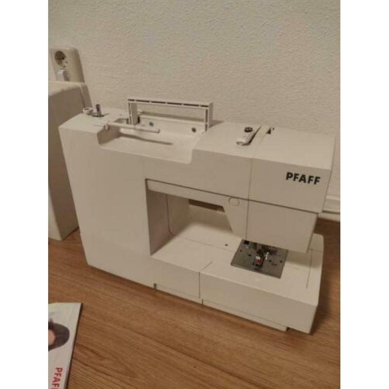 Pfaff hobby 1142