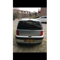 Peugeot 1007 1.4 2006 Grijs