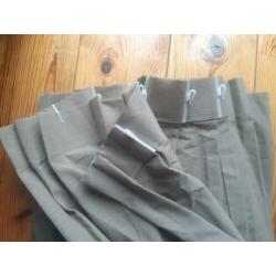 1 paar gordijnen (2 stuks) Lever/Taupe 145cm breed