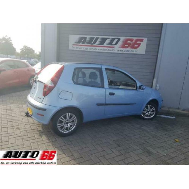 Fiat Punto 1.2 Active Parrot Airco Apk tot 10-2020 (Inruil M