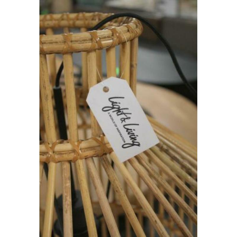 Nieuwe hanglampen Sunut Light & Living rotan bohemien