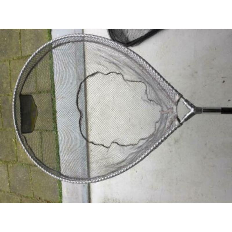 2x schepnet beide telescopisch
