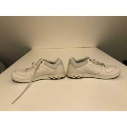 Witte ecco sneakers maat 40