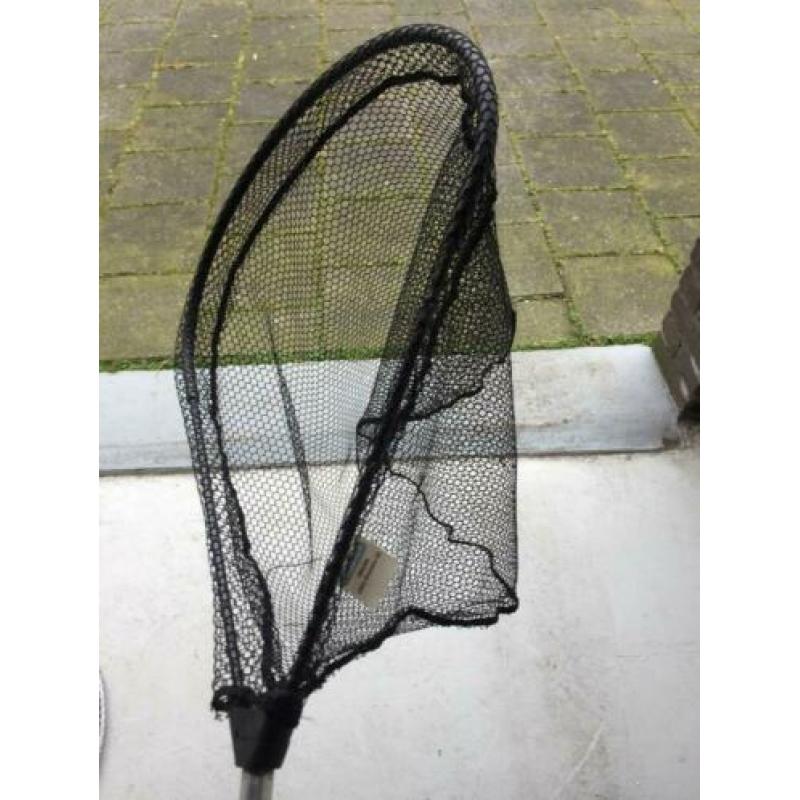 2x schepnet beide telescopisch