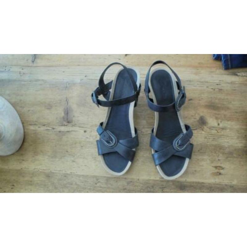 Prachtige zwarte lederen sandalen met hak van Clarks mt 39