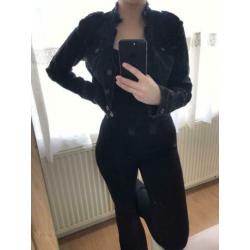 Zwarte spijker vest