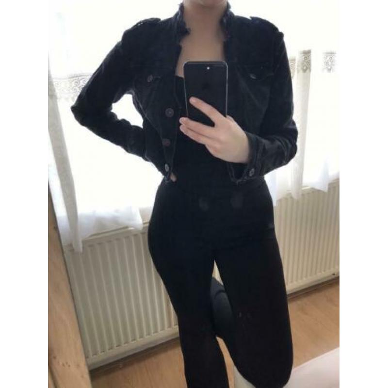 Zwarte spijker vest