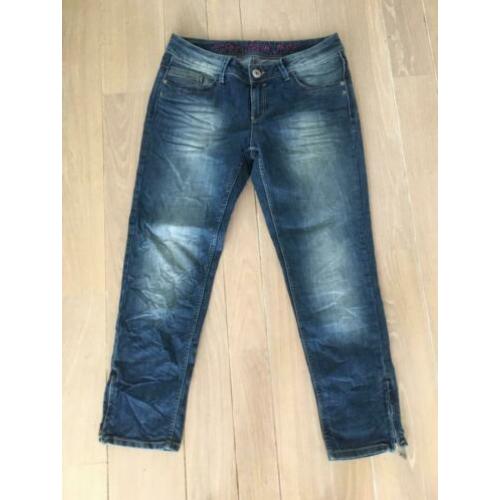 Esprit Jeans, maat 29. Lengte: 7/8.
