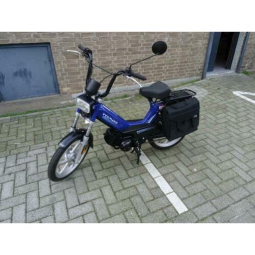 tomos 25km/h met olietank V.A €895 div ook Estart Nieuwstaat