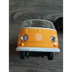 welly volkswagen vw t2 geel wit flower power bloem 1:34
