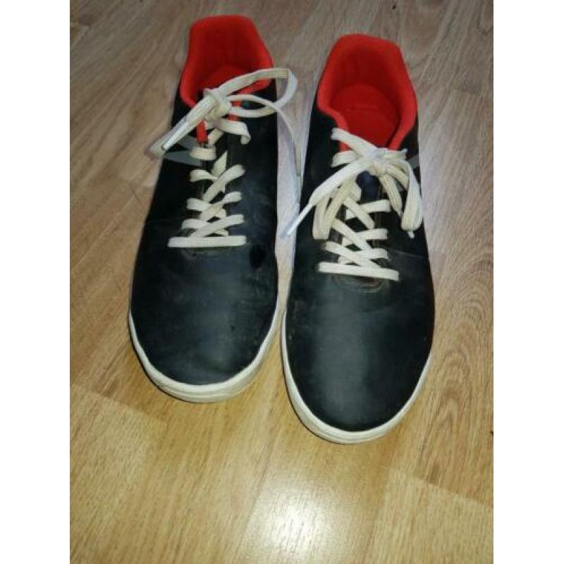 Kipsta schoenen 37