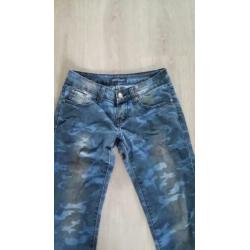 H2. MM sweet camouflage maat s