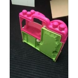 Megabloks met koets, bus en manege