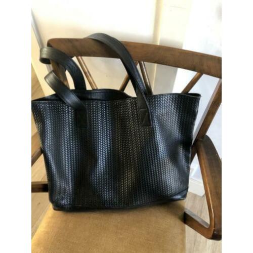 Belly, vintage grote zwart leren shopper
